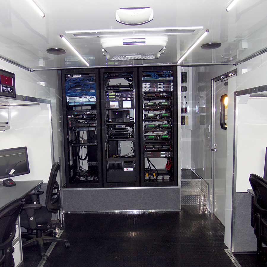 mobile-command-center-communications-electronics Tow Away Police Mobile Command Trailer